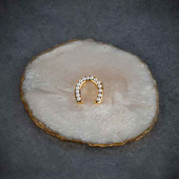 Pearly Horse shoe Pendant